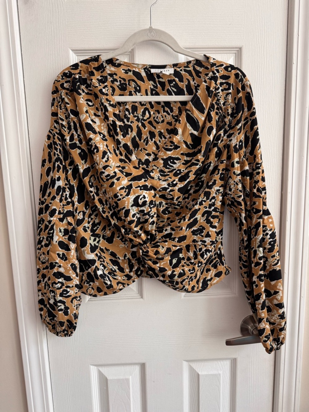 TOPSHOP Twist Front Animal Print Long Sleeve Blouse Top Size 8